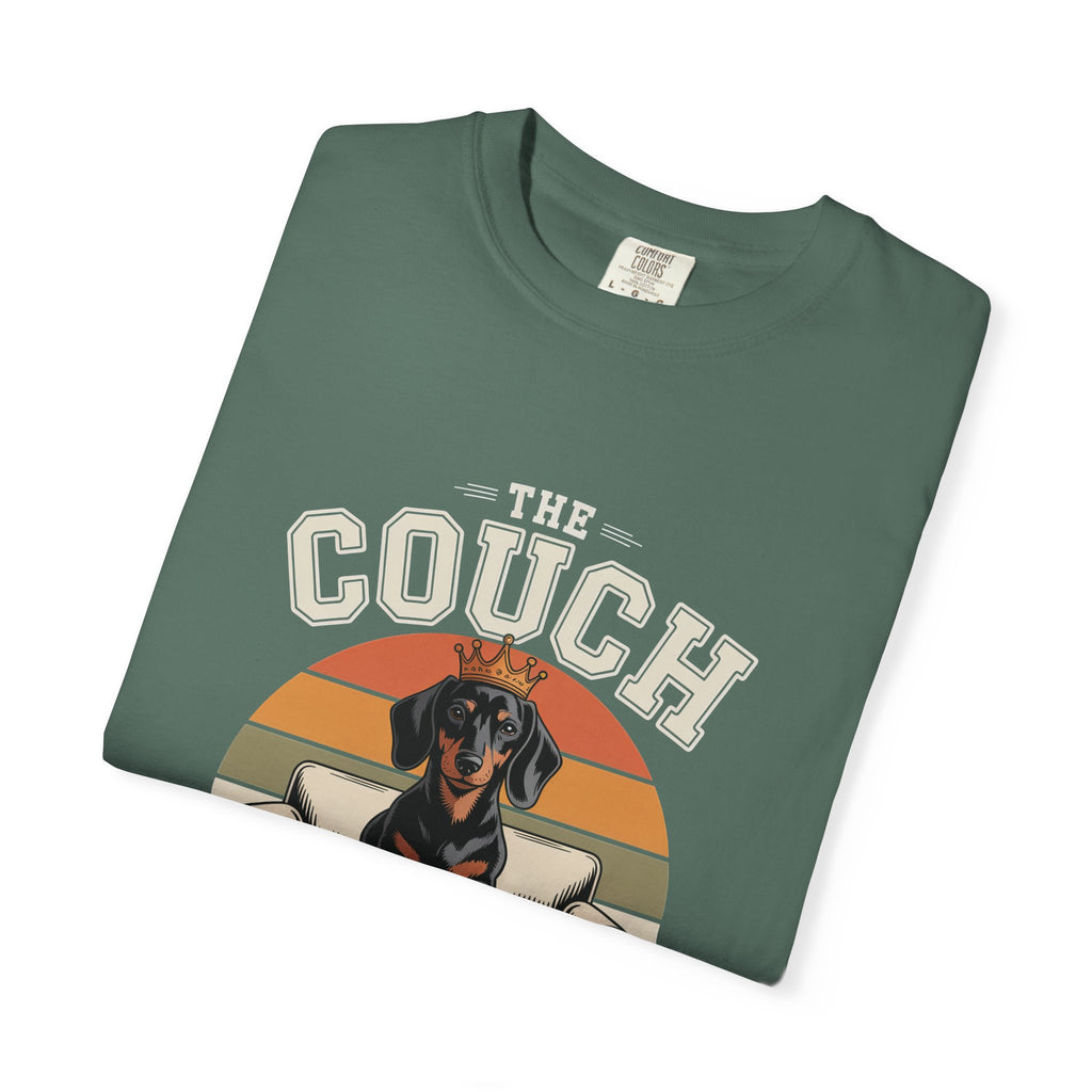 Couch King T‑Shirt — Retro Dachshund 'Certified Relaxation Expert' Tee