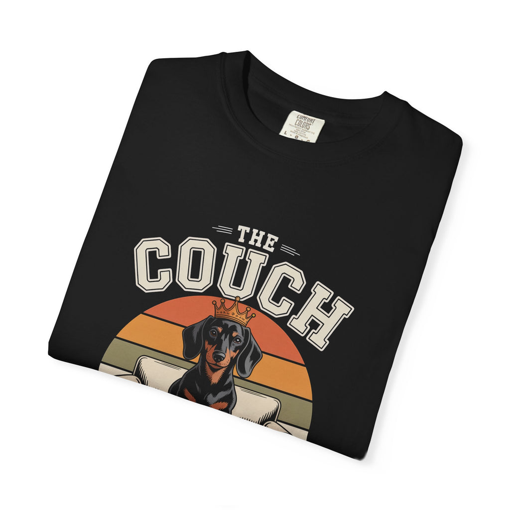 Couch King T‑Shirt — Retro Dachshund 'Certified Relaxation Expert' Tee