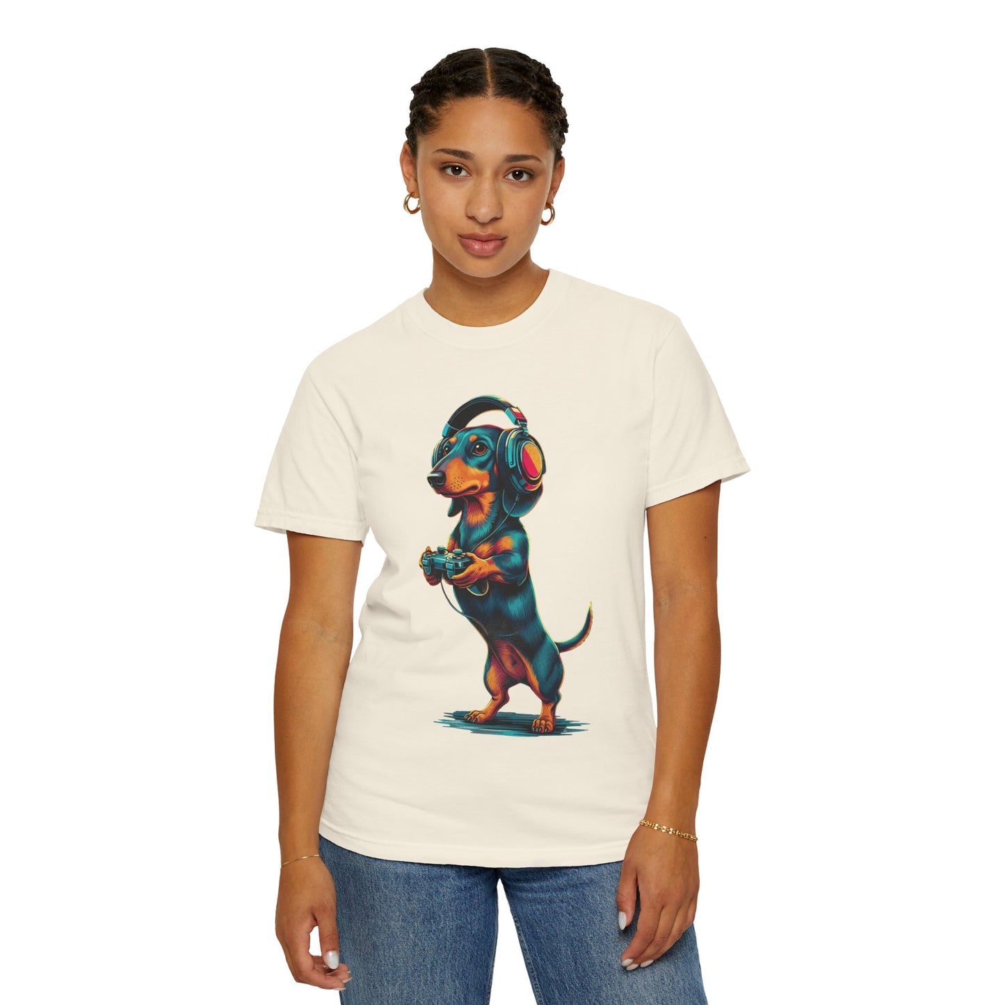 Dachshund Gamer T-Shirt — Cute Wiener Dog with Headphones & Game Controller